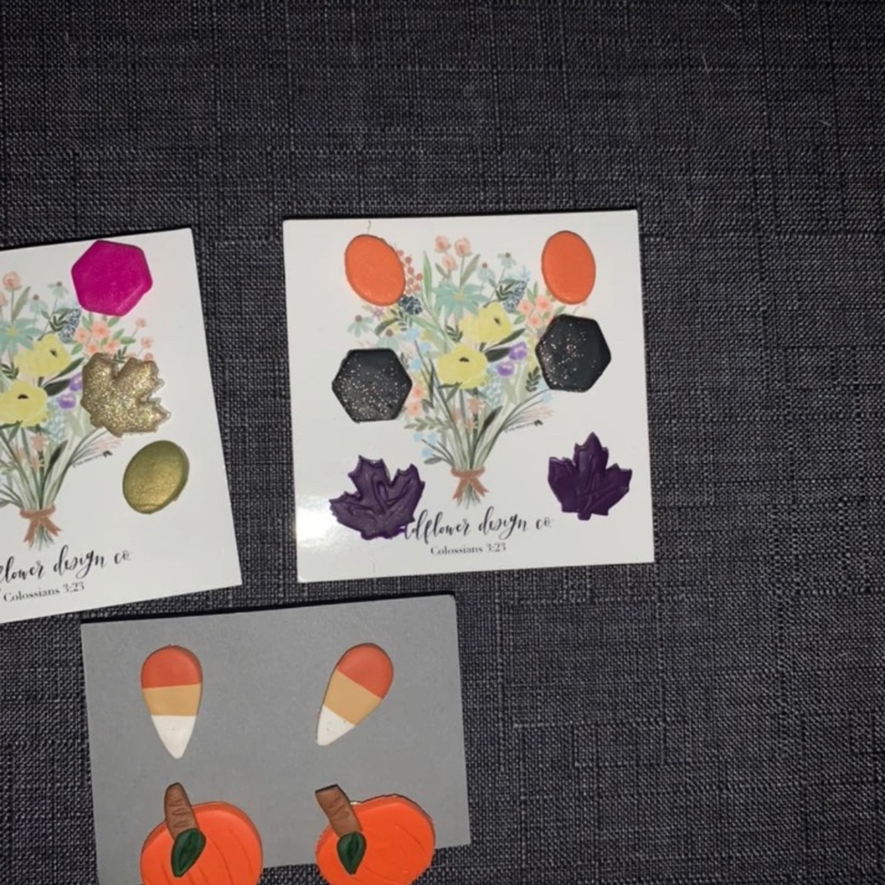 Fall earrings - Picture 4 of 4